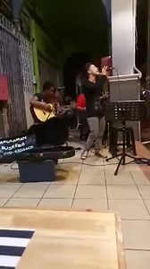 Sudah Ku Tahu - Projector Band Versi Rancak.. Lokasi - Abah kitchen... Layan... | Darulaman Buskers