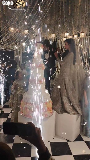 Zarnab & Laraib Wedding Cake - Cake Bites