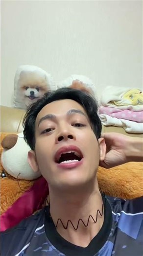 That smelly guy's getting played by America again! #toonvegan