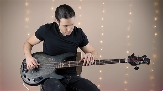 Three Little Birds #bass #bassguitar #basssolo #BobMarley #threelittlebirds | Marcelo Feldman - The Bass Wizard