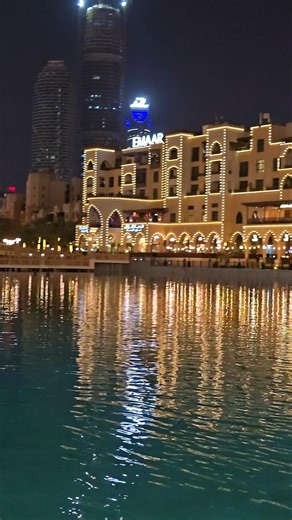 BURJ KHALIFA NIGHT MAGIC! ✨🎆 | Dubai Fountains