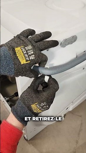 Leaking washing machine 💧 How to replace the drain hose?