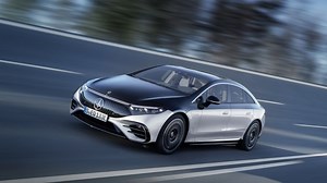 See the new all-electric EQS luxury sedan from Mercedes | CNN Business