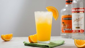 This Orange Crush Cocktail Recipe Is A Maryland Classic