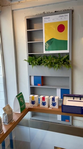 Otro vlog 😌🇰🇷 #vlog #korea #corea #koreavlog #seoul #dayinmylife #seul #yonsei #yonseiuniversity #exchangestudent #money #brunch #koreancafe #coffee #itaewon #hannam #twice #thefeels #bts #kpop #kbeauty #skincare #🇰🇷 #coreana