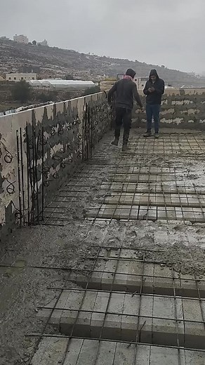 Construction Techniques: Laying Concrete Blocks Efficiently