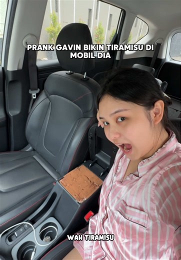 Ide Seru Makan di Mobil Bersama Gavin