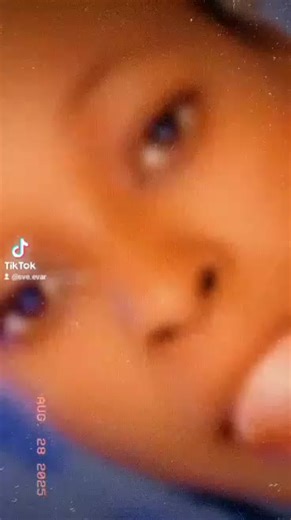 Sève Evar (@sve.evar)’s videos with son original - negodimaria243