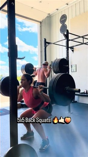 5x5 Back Squat!!! PR’d by 1100 Pounds!!! 💪🏼🔥🤙🏻🍑