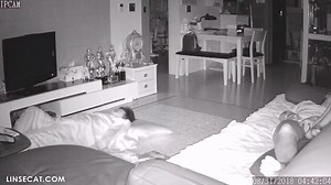 Cámara IP doméstica pirateada: 4 mujeres coreanas masturbándose. Una bella mujer se masturba mientras duerme ¿Estará teniendo un sueño pornográfico? Una mujer coreana y su novio tuvieron sexo virtual en febrero de 2024 - Gato tacaño