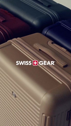 Shop our Holiday Gift Guide and Doorbuster Deals | SWISSGEAR