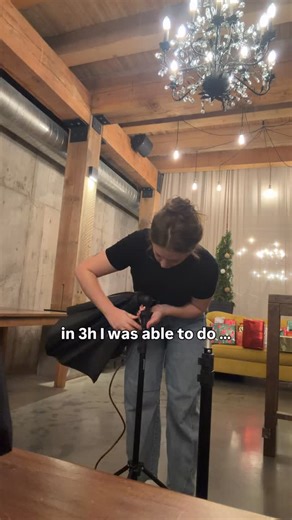 Lindsay Leckie Photography Business Education | Here’s how 👇🏼 It’s the exact same process you’ve heard me show for booking minis on the spot at a local market, but this time it was for... | Instagram