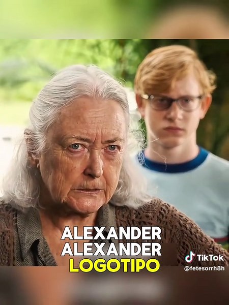 The cast of @Stranger Things rap a recap of the entire series ahead of the final season!#FallonTonight #TonightShow #StrangerThings #StrangerThingsOnFallon