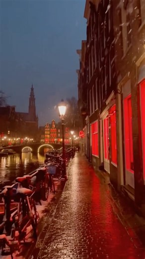 Inside the World’s Most Famous Red Light District