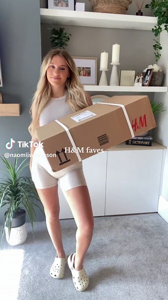 Latest H&M Autumn Dresses Haul 2023