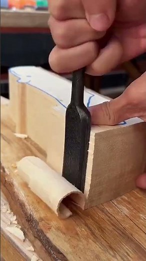 Expert Tutorial: How to Carve a Whale Out of Wood 🛠️🐋 Step-by-Step Guide”