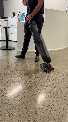 Nilfisk Dryft Scrubber Sydney Demonstration #floorscrubber #nilfisk