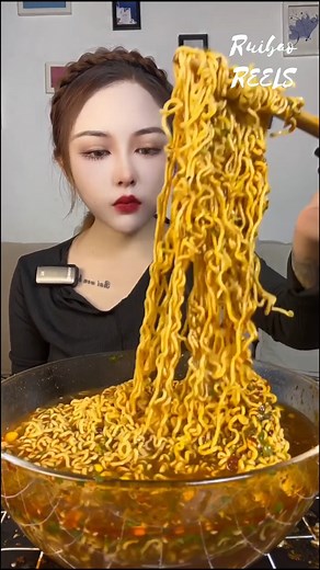 640K views · 2.5K reactions | Challenge Chinese Spicy Instant Ramen #mukbang #reels #spicyfood #chinesefood #friednoodles | Ruibao ASMR | Facebook