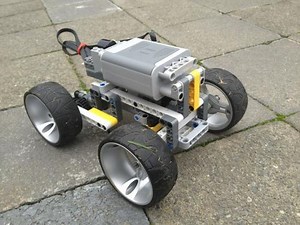 LEGO MOC-0670 Tiny Racer (Technic 2013)