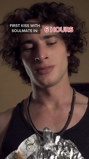 16K views · 468 reactions | #POV when you’re gonna have your first kiss with your soulmate is shown above your head… @✨Douron | Giga | Facebook