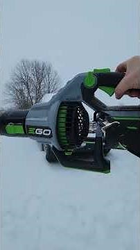 How To Safely Clean SNOW Off Your Car - Quick & Easy #snow