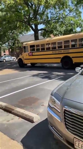 2010 IC CE Bus #25 (OG vid part 2)