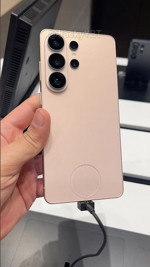 Samsung Galaxy S26 Ultra Pink Gold first look! #samsung #samsunggalaxys26ultra