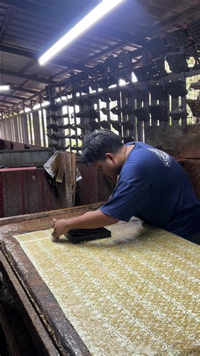 pakcik & makcik here was so welcoming and i love how they let us see the batik process and explained about it from a to z. very recommended to have a visit here 🥹🫶🏼