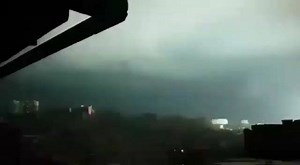 13 shares | #ÚLTIMAHORA Fuerte explosión de transformadores en Terrazas del Club Hípico deja de nuevo sin luz a buena parte del sureste de Caracas. El estruendo ocurrido pasada la medianoche asustó a los caraqueños. Video cortesía #SinLuz #Apagonvenezuela #infovoluntarios #11mar #ahora #ultimahora #apagonnacional #megaapagón #intervencionmilitarya #megaapagonvzla #11marzo #clubhipico #clubhipicocaracas #ccs #unpanaencolombia Un Pana en Colombia | Un Pana En Colombia | Facebook