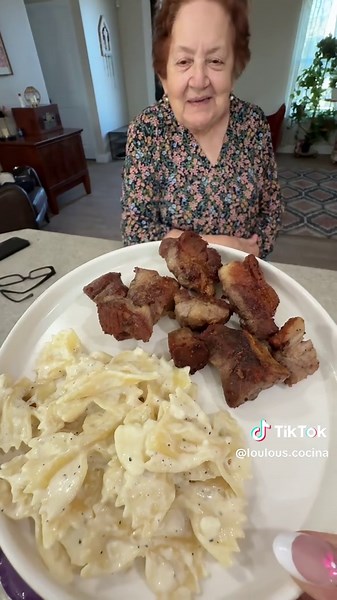 Delicious White Spaghetti with Bow Tie Pasta Recipe