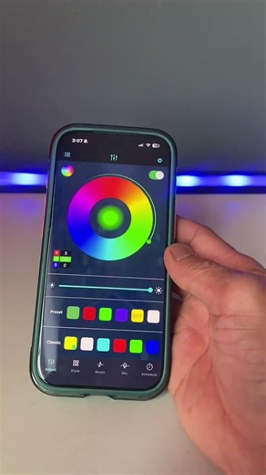 Smart RGB LED Corner Floor Lamp,172 LEDs Bright Standing Lamps for Living Room with APP and remote