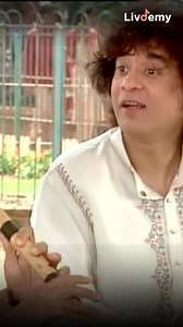 In Hindustani music, a Jugalbandi is a shared journey. Two musicians improvise together, echoing, answering, and elevating each other through melody and rhythm. In a documentary of #Hindustani music, #ZakirHussain ji alongwith a very young @ashwinflute, give us a Flute & Tabla demo. Follow @livdemy for more such snippets of musical excellence. #AshwinSrinivasan #ZakirHussain #Flute #Tabla #indianclassicalmusic #music #Indianclassical #indianmusic #classical #hindustaniclassicalmusic #indianmusic