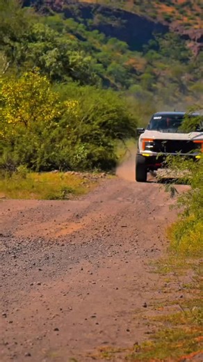 18K views · 3.3K reactions | Raptor R coming in hot 酪 #sendit #raptorr #baja | Texas Raptor Runs | Facebook
