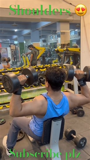 Best shoulder pumping exercise #gymworkout #musclebuilding #newvideo #shoulderworkout #puchku #love