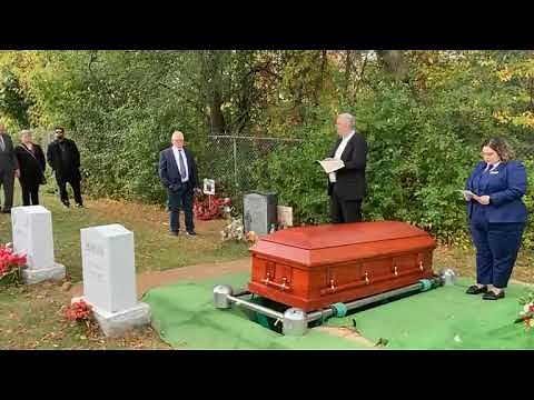 Graveside And Committal Service for Pastor Leigh B. Powell - October 6, 2023