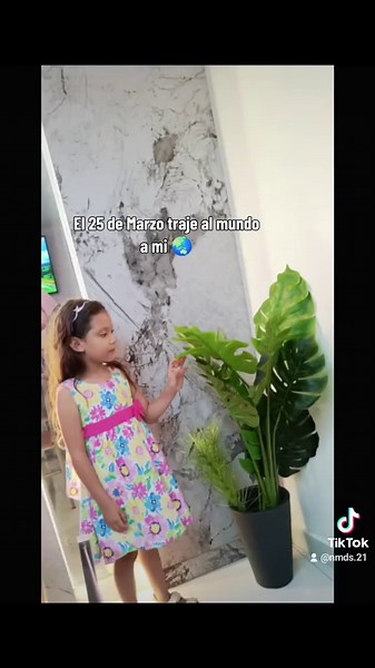 Videos de Nathy🦋 (@nmds.21) con “sonido original - Ari.nails.studio”