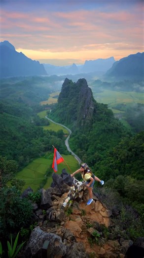 585K views · 64K reactions | ✨ The country that doesn’t rush you 殺...