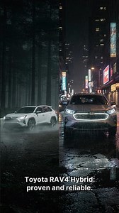 Toyota RAV4 Hybrid vs Chevrolet Equinox EV Review
