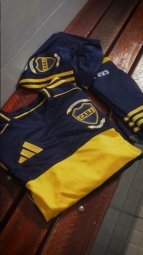 This isn't just another crest. This is Boca… and its 121 years 💙💛💙 #bocapredio #boca #bocajuniors...