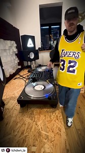 Scratch Monday with DJ TCHDWN on the RMX-95 mixer. | Reloop - Solutions for DJs