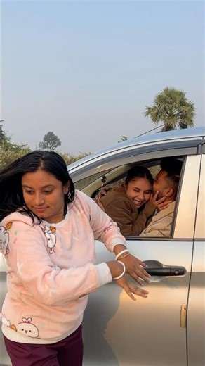 গাড়িতে রোমান্স করার সময় বৌদি এমন কেনো করলো ❌