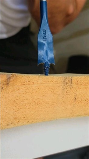 This Bosch Daredevil Spade Bit Rips Through Wood With Ease!
