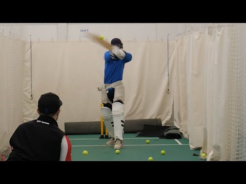 BATTING TIPS: PLAYING SHORT BALL (PULL SHOT)