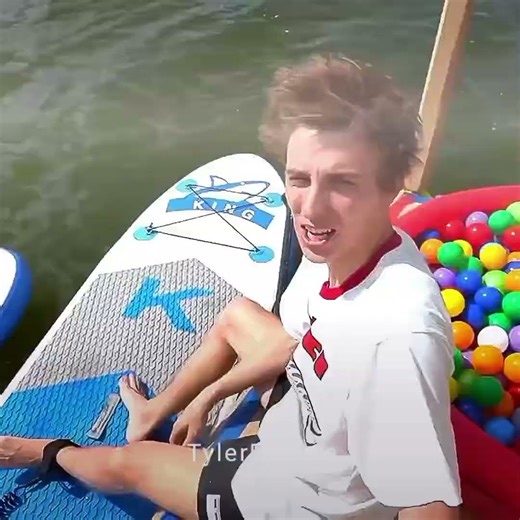 ГЛЕНТ ЧУТЬ НЕ УТОНУЛ 😂🔥 #edit #а4