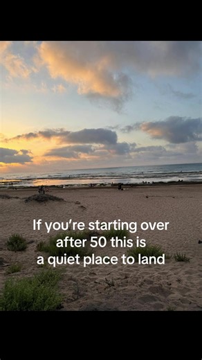 If you’re starting over after 50, you don’t need answers yet. You need somewhere steady to land. I made a short, free guide for the early days — when something ended and you’re not ready to rush into what’s next. Free guide linked in my bio. #startingoverafter50 #quietreset #after50rebuild #newchapter
