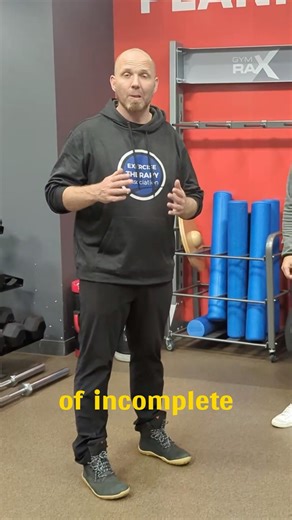 Why most shoulder assessments miss the mark 🎯 Ever run the Empty Can test and stop when it fails? 🛑 That’s where most trainers go wrong. The test alone just says something’s off. But when you tweak posture, shoulder down, back, or up, you start to diagnose functionally. In Rico’s case, raising the shoulder changed everything. 💥 No more “junk assessments.” Just clear, actionable insights that guide real correction. Because assessment should be about problem-solving, not checkbox testing. 🧩 Tr