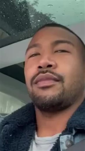 Meet Charles Michael Davis at Epic Again Convention