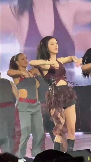 BLACKPINK legendary 'DDU-DU DDU-DU' live performance #lisa #jisoo #rosé #jennie #blackpink