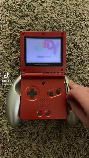 Classic Nintendo Gameboy start up sound!