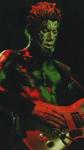 dia suka ganti-ganti costum 🥶 #wesborland #guitarist #guitarsolo #guitartutorial #guitar